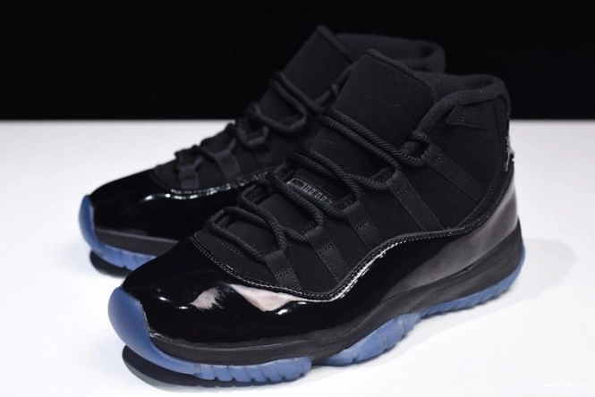 Chep Onekick Cap 378037-005 and Air 11 black Jordan Gown 0709